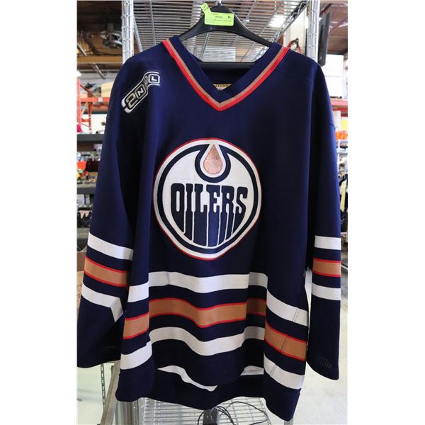 SIZE 52 OILERS JERSEY NO NUMBER