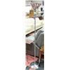 Image 1 : CHROME FLOOR LAMP