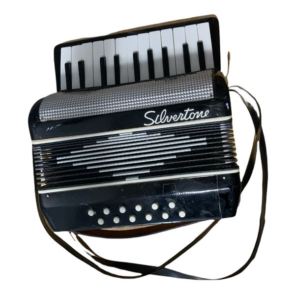 SILVERTONE CHILDRENS ACCORDIAN