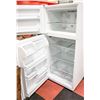 Image 2 : WHIRLPOOL 30" WIDE TOP FREEZER FRIDGE