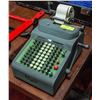 Image 1 : ANTIQUE ADDING MACHINE MODEL 1011672-85