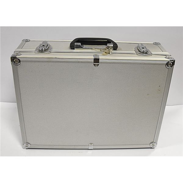 ALUMINIUM SUITCASE BRAND NEW W/ BRIT KEYS