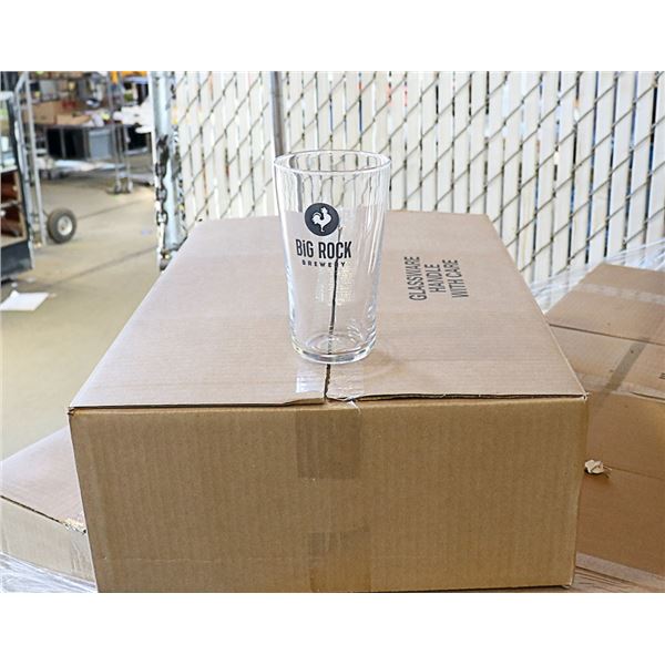 CASE WITH 24 20OZ BIG ROCK BEER GLASSES