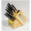 Image 2 : KITCHENAID KNIFE BLOCK WITH 14 KNIVES AND