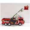 Image 3 : FIRE TRUCK W/ REMOTE