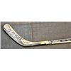 Image 2 : 2004 PHILADELPHIA FLYERS GAME USED STICK SIGNED