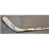 Image 2 : 2004 PHILADELPHIA FLYERS GAME USED STICK SIGNED