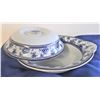 Image 2 : Torbrex Pottery Serving Bowl with Lid - small chip see images