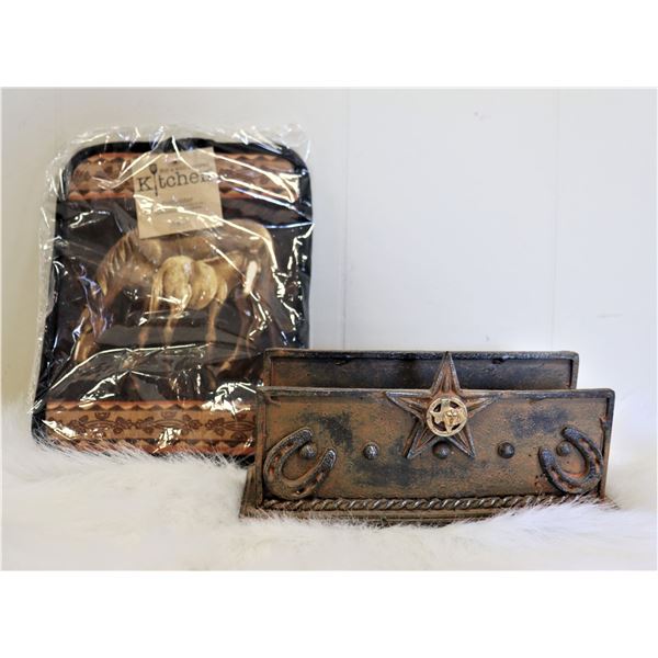 Kitchen Set - NEW   - PROCEEDS TO LAKELAND HUMANE SOCIETY