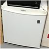 Image 1 : Sunbeam Small Fridge