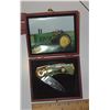Image 3 : coin bank with John Deere knife