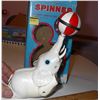 Image 2 : toy elephant spinner