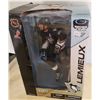 Image 1 : 12 inch Mario Lemieux in Box