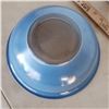 Image 2 : single pyrex bowl #325