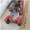 Image 4 : Metal fire truck