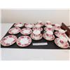 Image 2 : ROYAL ALBERT OLD ENGLISH ROSE 9 CUPS &SAUCERS, 4 SANDWICH PLATES