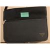 Image 2 : LAPTOP CARRY ON BAG, MAKKAS  BRAND, 5 ZIPPERED COMPARTMENTS. GOOD CONDITION ALL ZIPPERS  WORK  12.5X