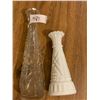 Image 2 : 981 – 2 VINTAGE MINI VASES ,  CLEAR 9 INCHES AND WHITE 6 INCHES