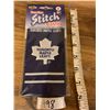 Image 1 : 998 – NHL COLLECTIBLE TORONTO MAPLE LEAFS STITCH BANNER .  SEALED IN ORIGINAL PACKAGING