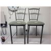 Image 1 : 2 bar heightgreen metal chairs