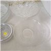 Image 5 : 4 crystal and glass bowls dishes