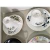 Image 5 : 6 fine china teacups with matching saucers