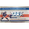 Image 7 : Mark Messier metal cards still sealed in plastic in origanl Can
