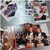 Image 3 : over a pounds of hockey cards