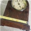 Image 9 : Sessions Mantel Clock Bee Hive 1907 8 day works great  comes with pendulum and key
