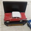 Image 6 : 8 1/64 scale diecast 1957 chevy cars