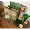 Image 1 : Canada Dry Crate - Full of Collectibles, Lamps, Glass, Tins, etc.