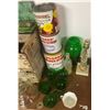 Image 2 : Canada Dry Crate - Full of Collectibles, Lamps, Glass, Tins, etc.
