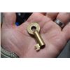 Image 2 : Antique Brass Burlington Northern Railway Lock Key