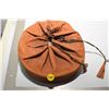 Image 1 : Antique Collar - Box & Collars