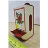 Image 2 : Vintage Flowered Match Holder (Tin)