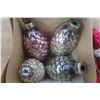 Image 7 : Large Box of Christmas Ornaments