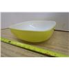Image 1 : Yellow Pyrex Bowl 9X9