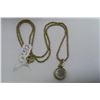Image 2 : 10 kt gold filled chain with locket containing gold dust