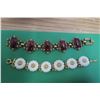 Image 2 : lot of vintage bracelets (2)