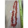 Image 2 : Coral necklace, barrel clasp