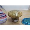 Image 3 : 465. Lot of paperweights (4)