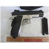 Image 2 : Daisy Model 93 CO2 Pistol Plus Holster