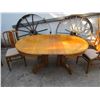 Image 3 : Antique Round Oak Table 48 inch and 6 Chairs with 2 10 inch leaves Room Ready