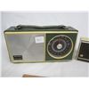 Image 2 : 3 Vintage Transistor Radios