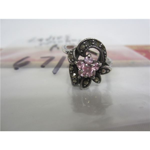 Ladies Sterling Ring