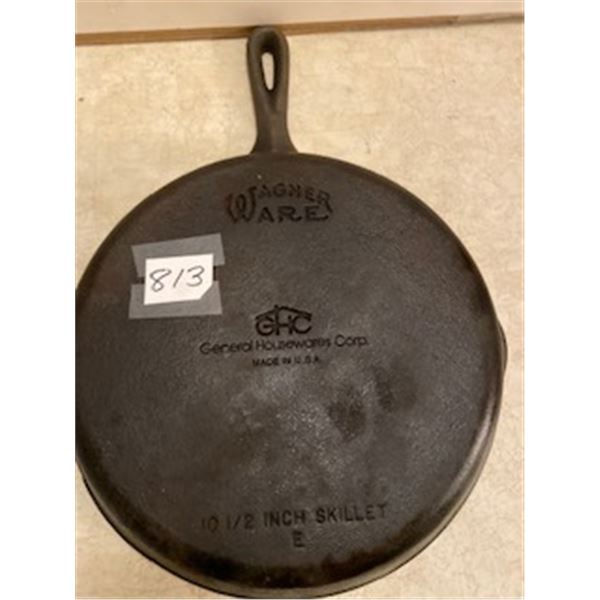 10.5" Cast Iron Skillet Wagner Ware USA