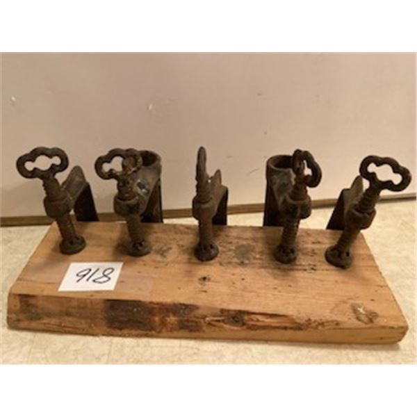 Vintage Cast Iron C-Clamps 5