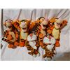 Image 1 : 4 Mechanical 12" tiggers & 2 Esso tigers stuffed toys