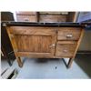 Image 6 : Hoosier cabinet