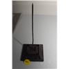 Image 1 : Cast Iron Holder